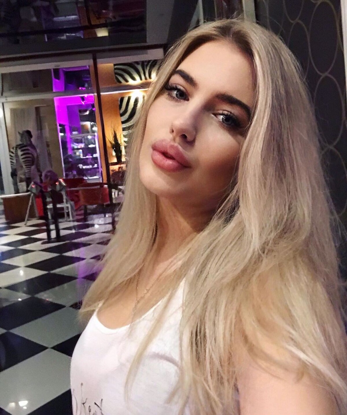 VIP escort Dubai